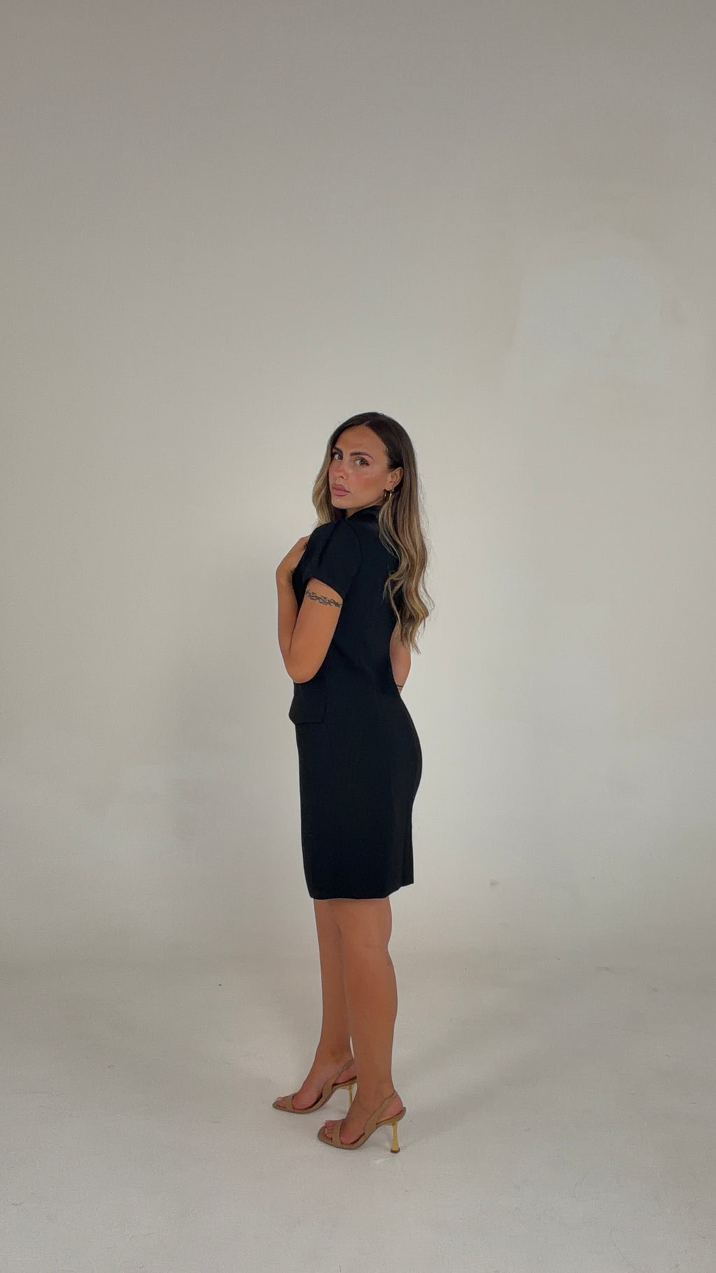 Abito colletto